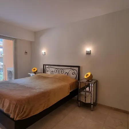 Elegant 3 Pieces Au Port De La Figueirette Apartment